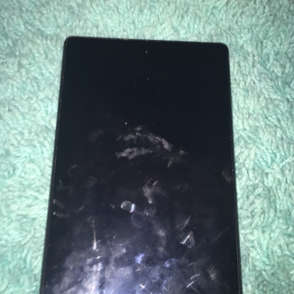 Amazon tablet - Picture 3 of 4